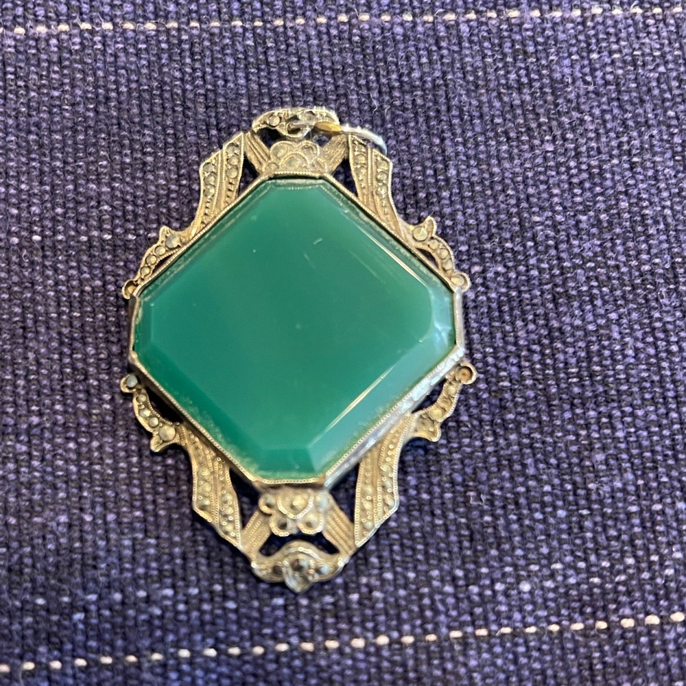 ANTIQUE ART DECO GERMAN STERLING SILVER & GREEN CHRYSOPRASE PENDANT